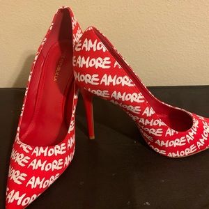 Women’s shoes